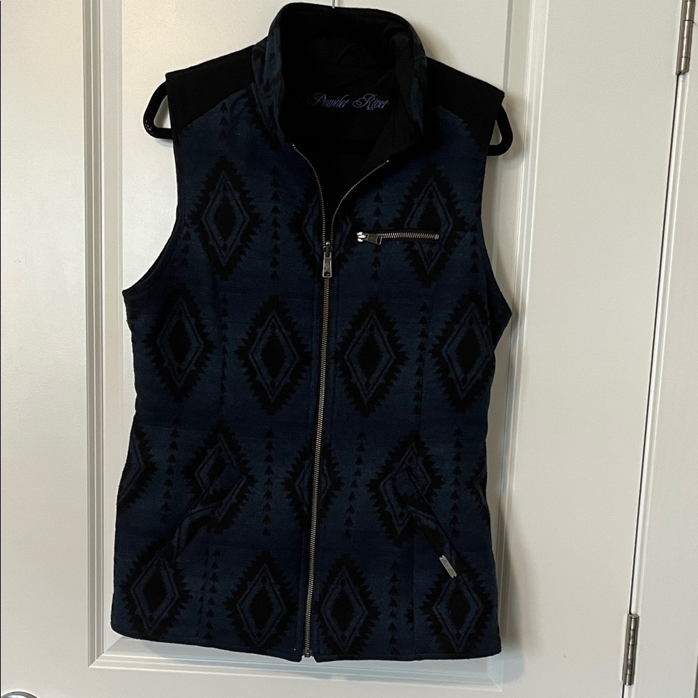 Chic Women's Geometric Vest in Navy and Black